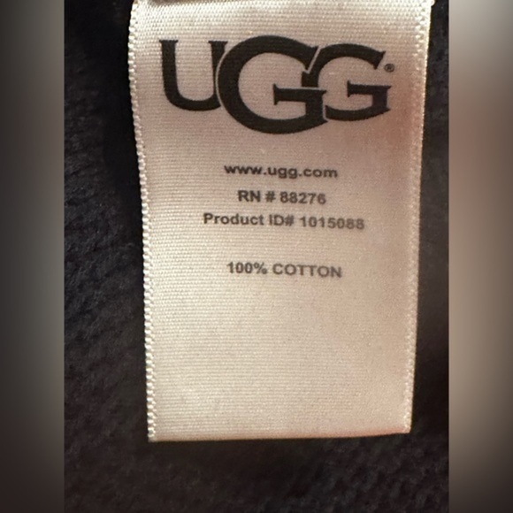 UGG Anjeline Pullover Herringbone Knit Cape Poncho Black XS/S - Picture 8 of 11